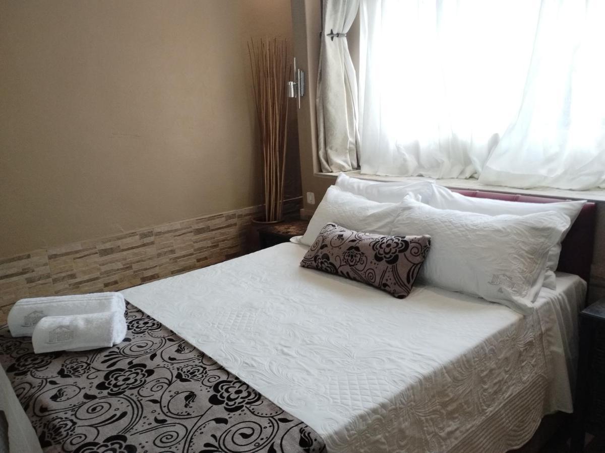 Ditsaleng Bed&Breakfast Vanderbijlpark Exterior foto
